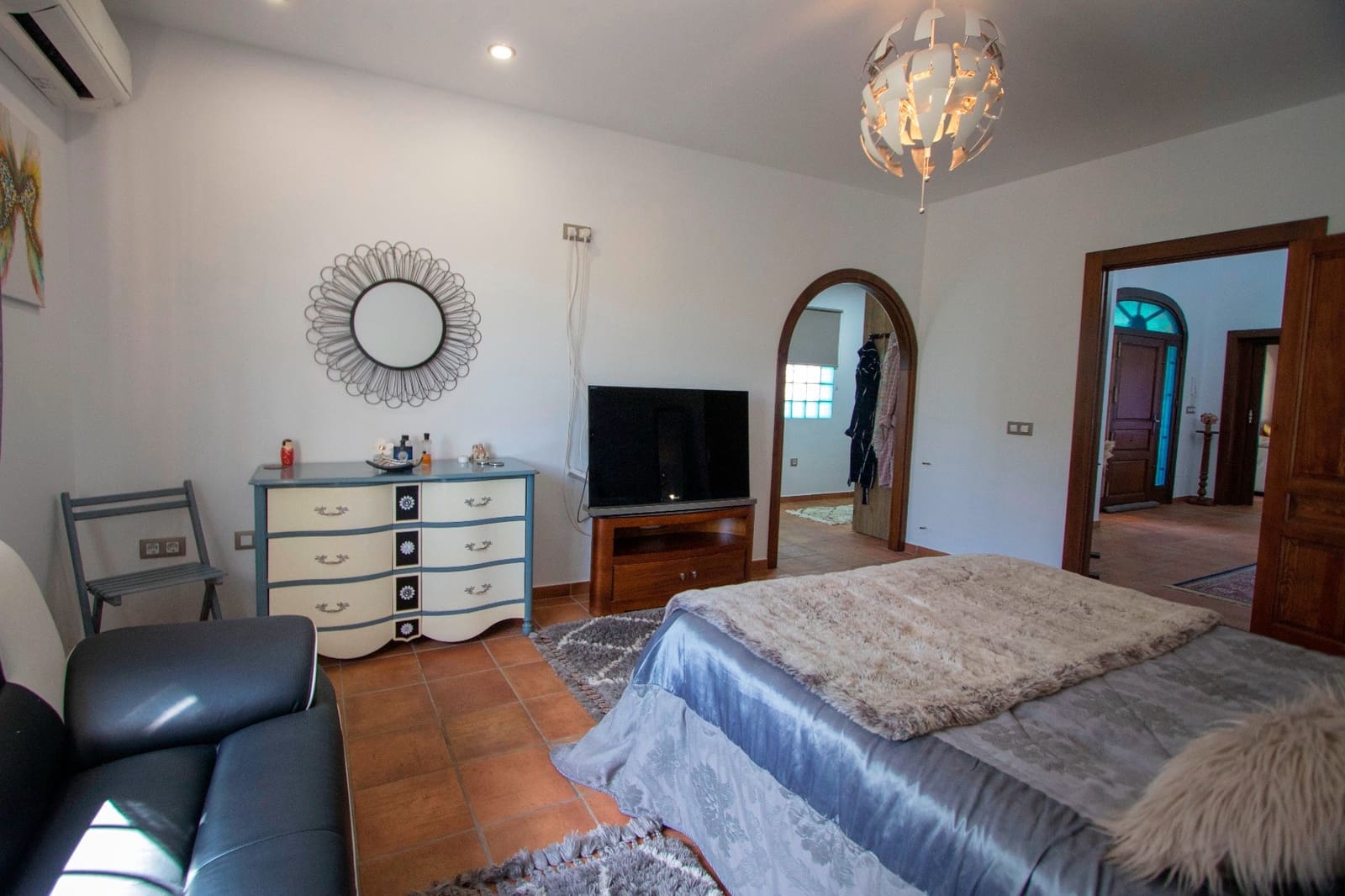 5 soveværelse Finca/Landehus til salg i Alicante by med swimmingpool - € 595.000 (Ref: 9500331)