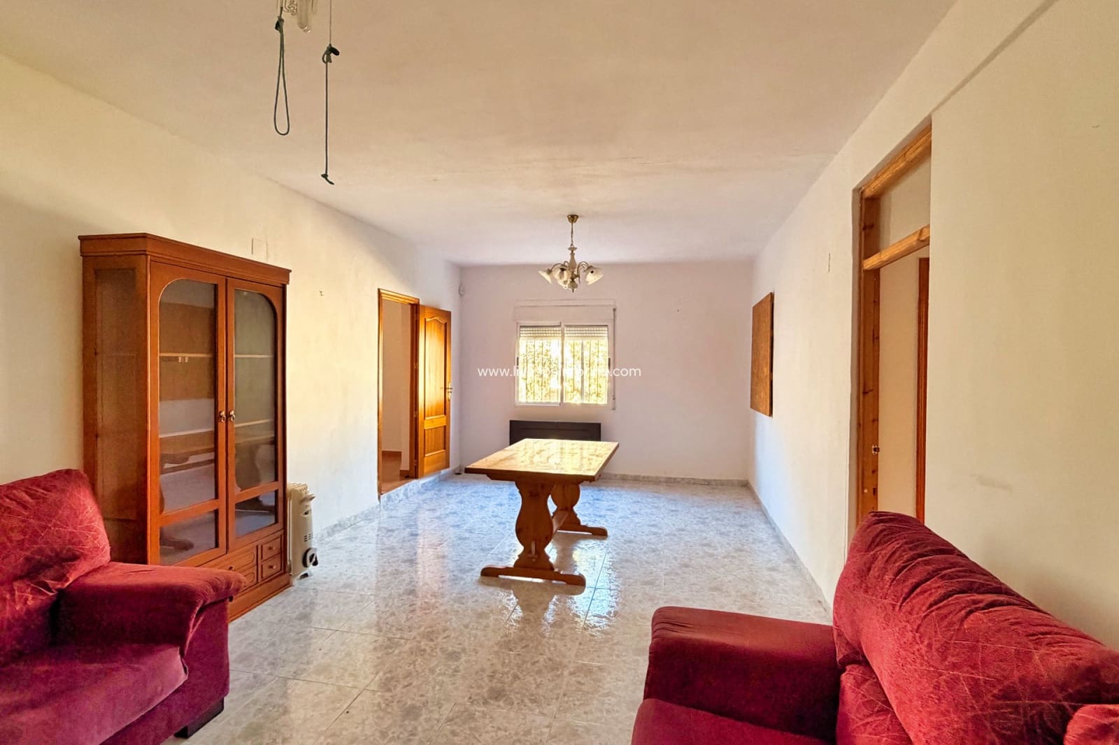 5 bedroom Finca/Country House for sale in Matola with pool garage - € 299,000 (Ref: 9503007)