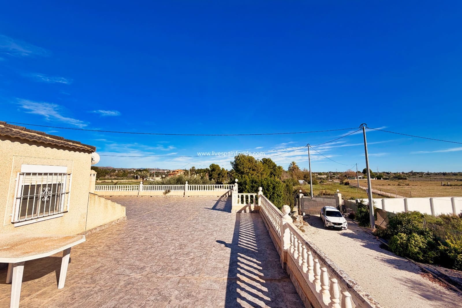 5 bedroom Finca/Country House for sale in Matola with pool garage - € 299,000 (Ref: 9503007)