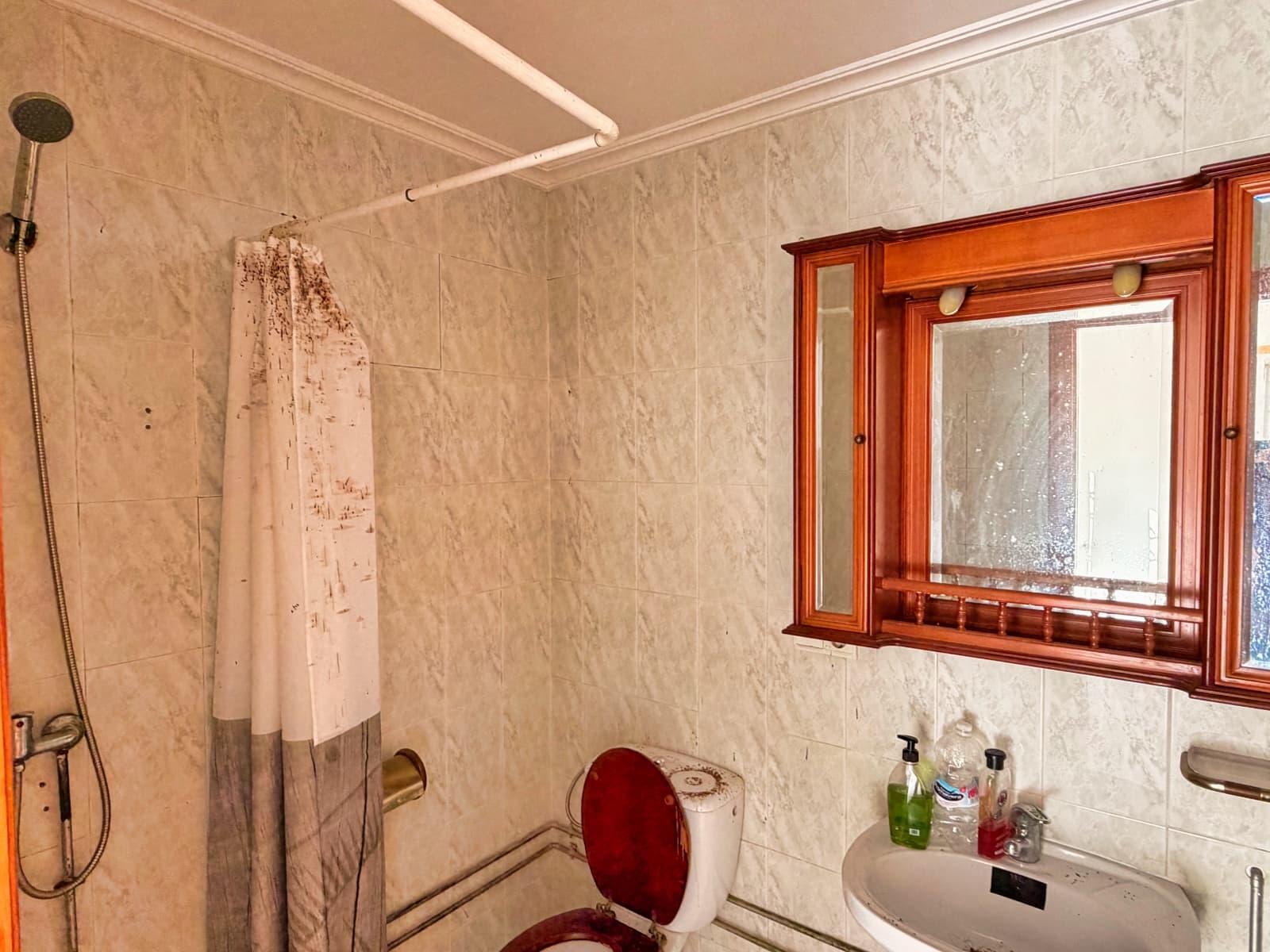 5 sypialnia Finka/Dom wiejski na sprzedaż w Miasto Alicante / Alacant z basenem garażem - 340 000 € (Ref: 9503008)