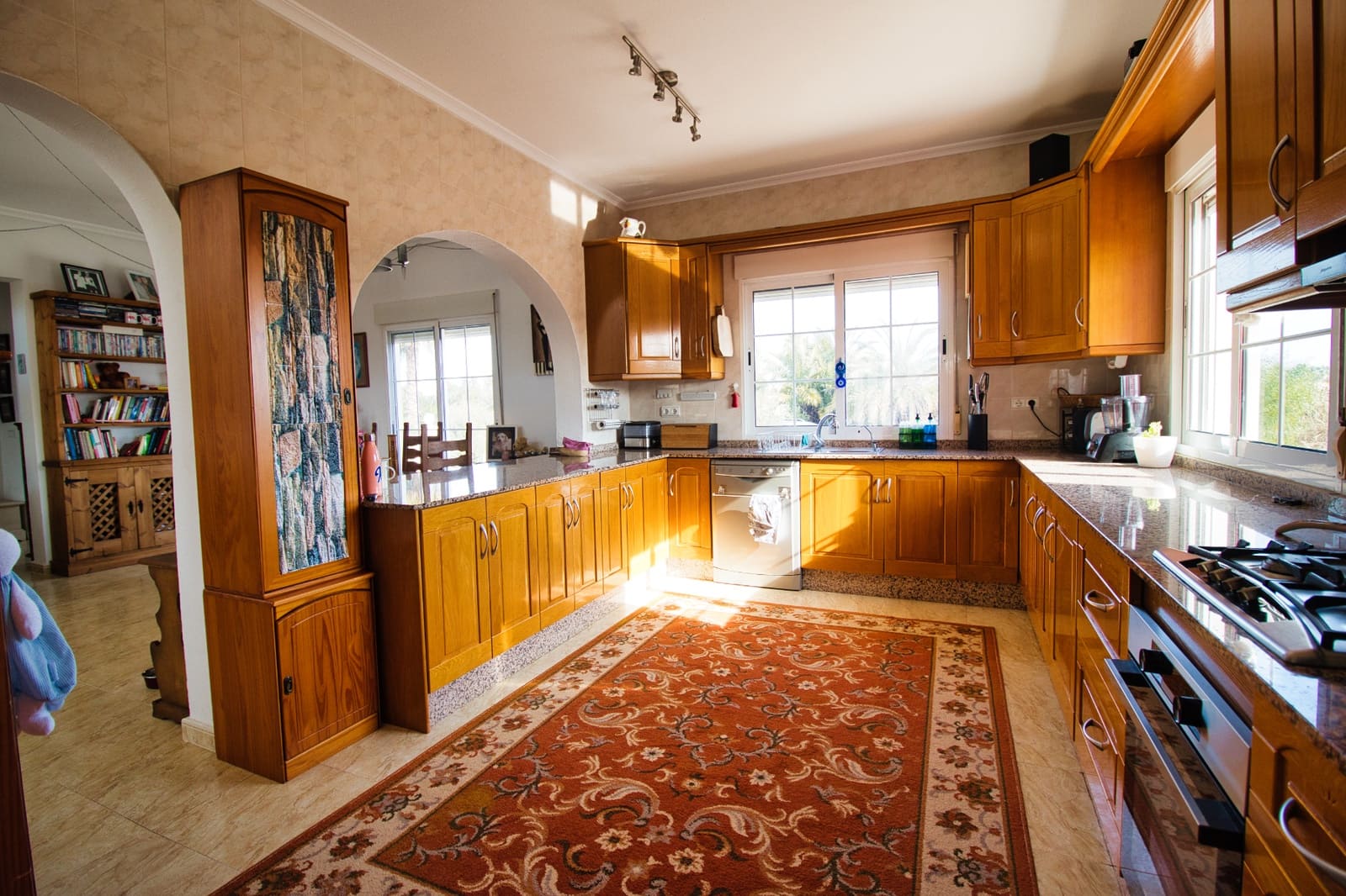 3 sypialnia Finka/Dom wiejski na sprzedaż w Catral z basenem garażem - 399 000 € (Ref: 9506562)