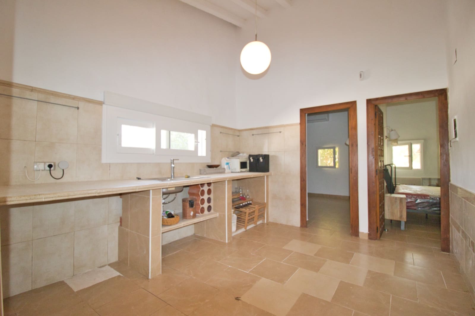 5 slaapkamer Finca/Landhuis te koop in Pinoso met zwembad - € 395.000 (Ref: 9511123)