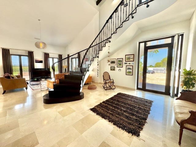 4 sovrum Finca/Hus på landet till salu i Alicante stad med pool garage - 1 150 000 € (Ref: 9528743)