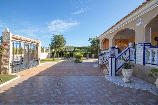 4 camera da letto Finca/Casa di Campagna in vendita in Albatera con piscina - 450.000 € (Rif: 9528745)