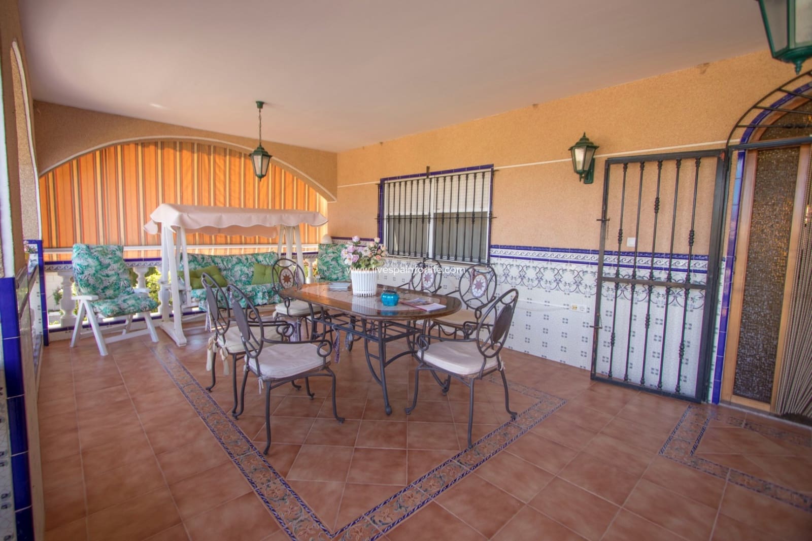 4 bedroom Finca/Country House for sale in Albatera with pool - € 450,000 (Ref: 9528745)