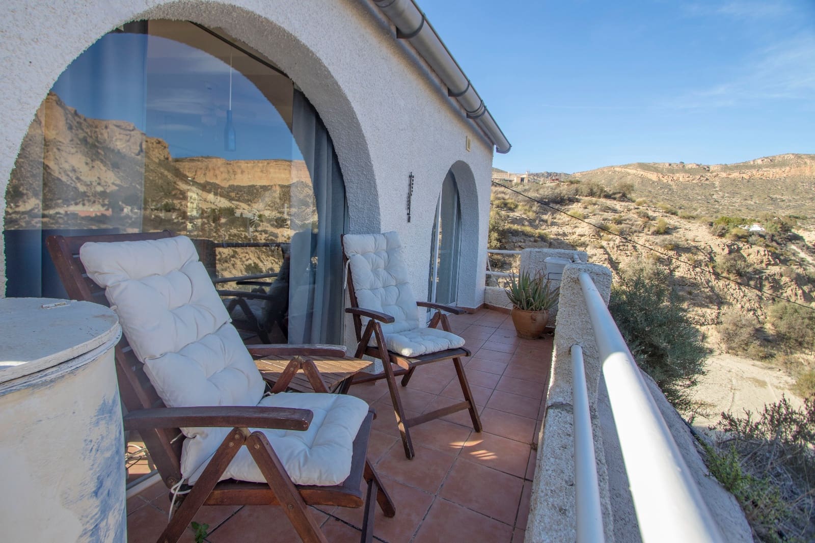 5 sovrum Finca/Hus på landet till salu i Alicante stad med pool garage - 245 000 € (Ref: 9528759)