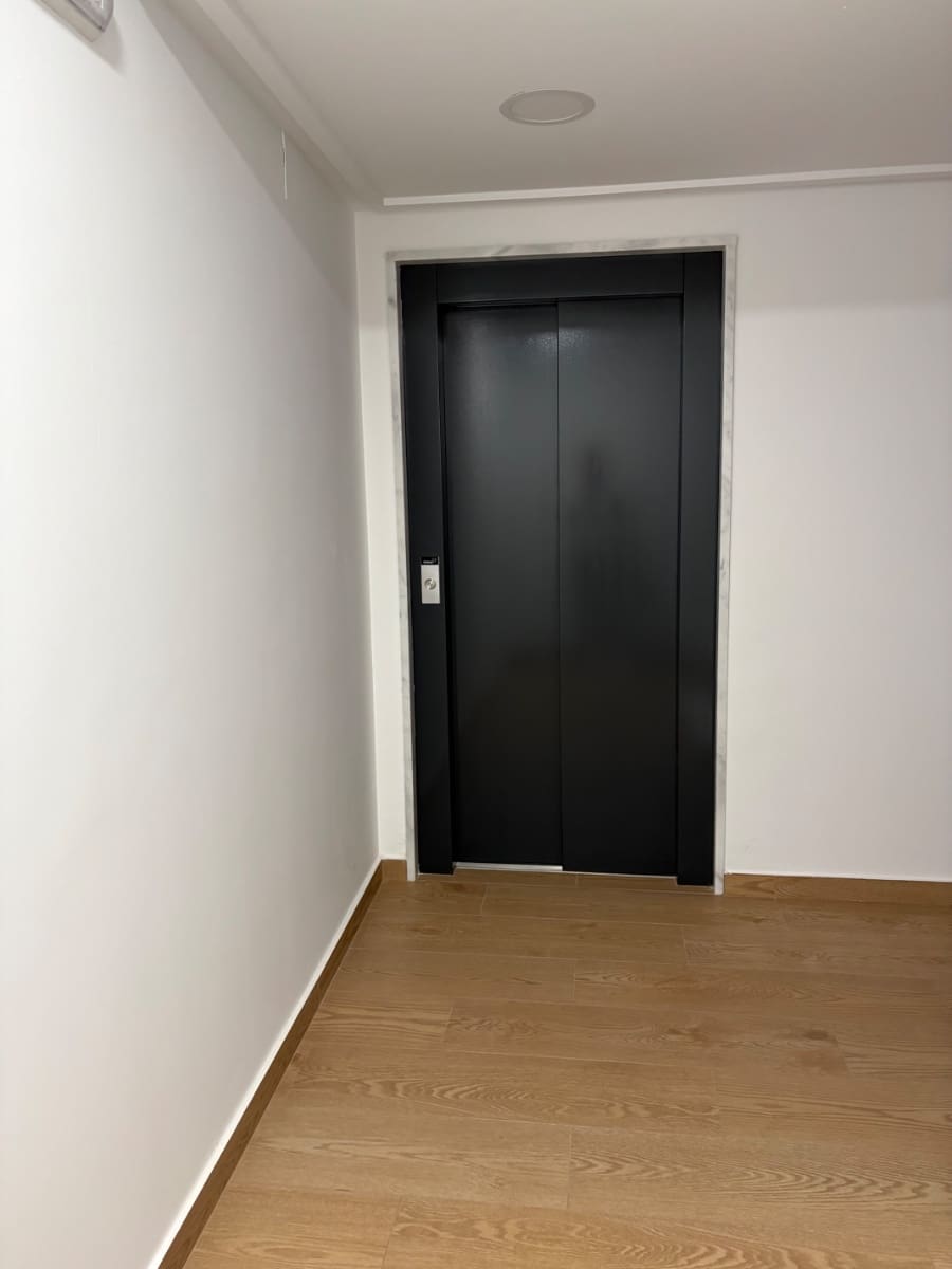 3 Zimmer Apartment zu verkaufen in Alicante / Alacant Stadt mit Garage - 390.000 € (Ref: 9528761)