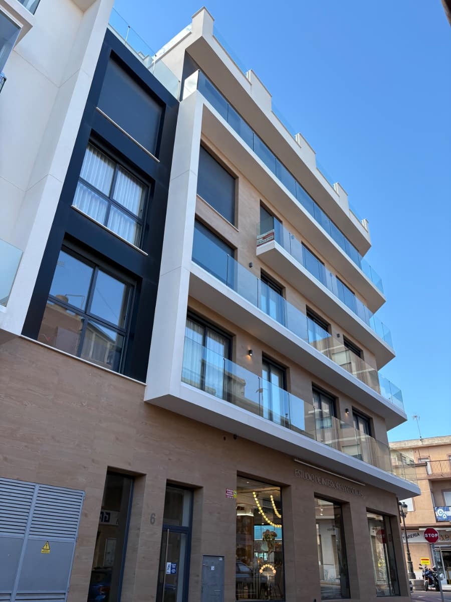 3 Zimmer Apartment zu verkaufen in Alicante / Alacant Stadt mit Garage - 390.000 € (Ref: 9528761)