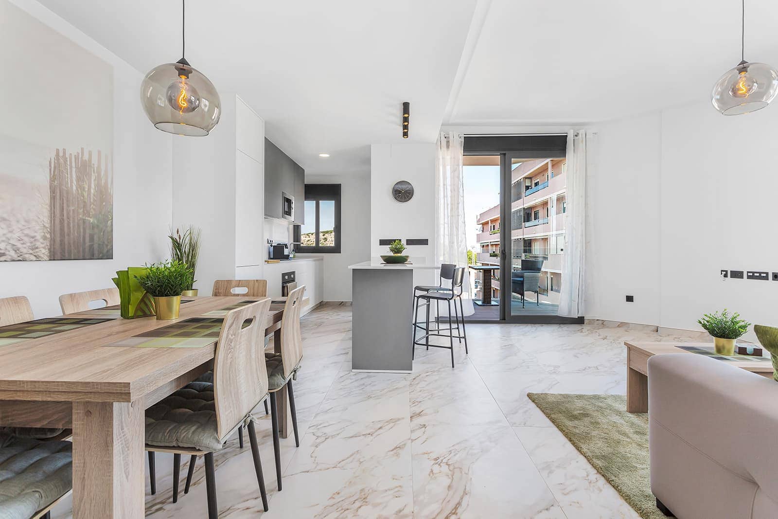 3 Zimmer Apartment zu verkaufen in Alicante / Alacant Stadt mit Garage - 390.000 € (Ref: 9528761)