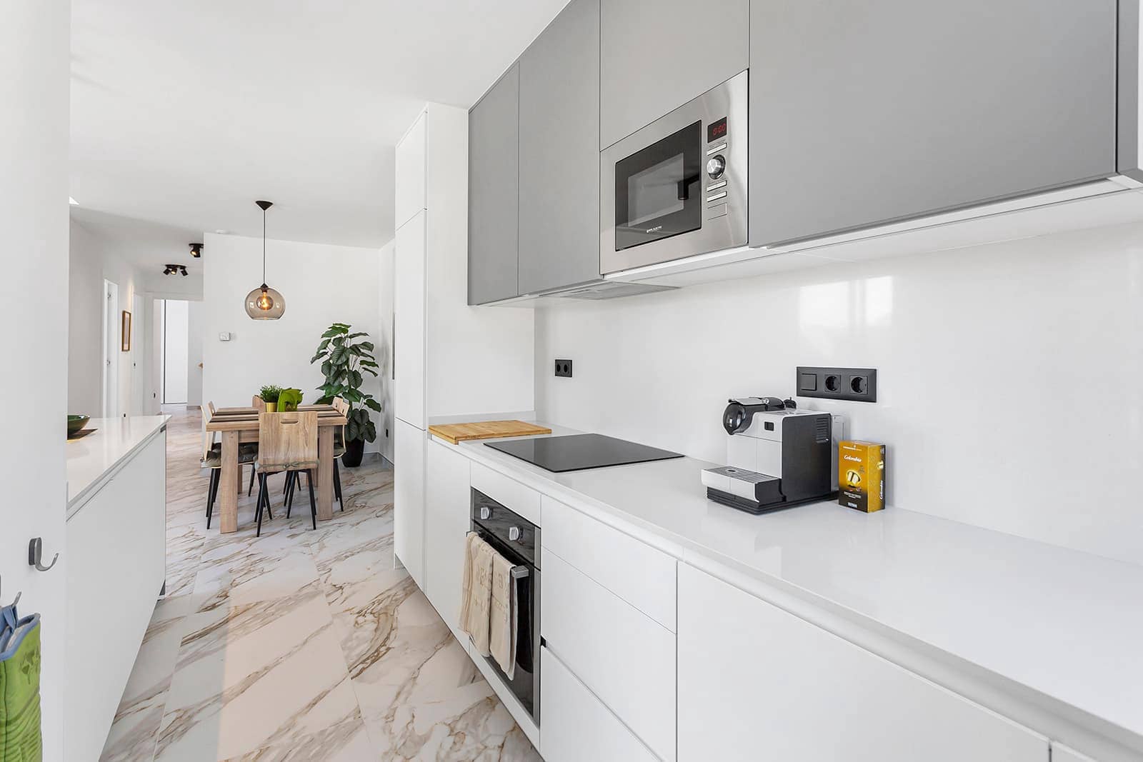 3 Zimmer Apartment zu verkaufen in Guardamar del Segura mit Garage - 390.000 € (Ref: 9528762)