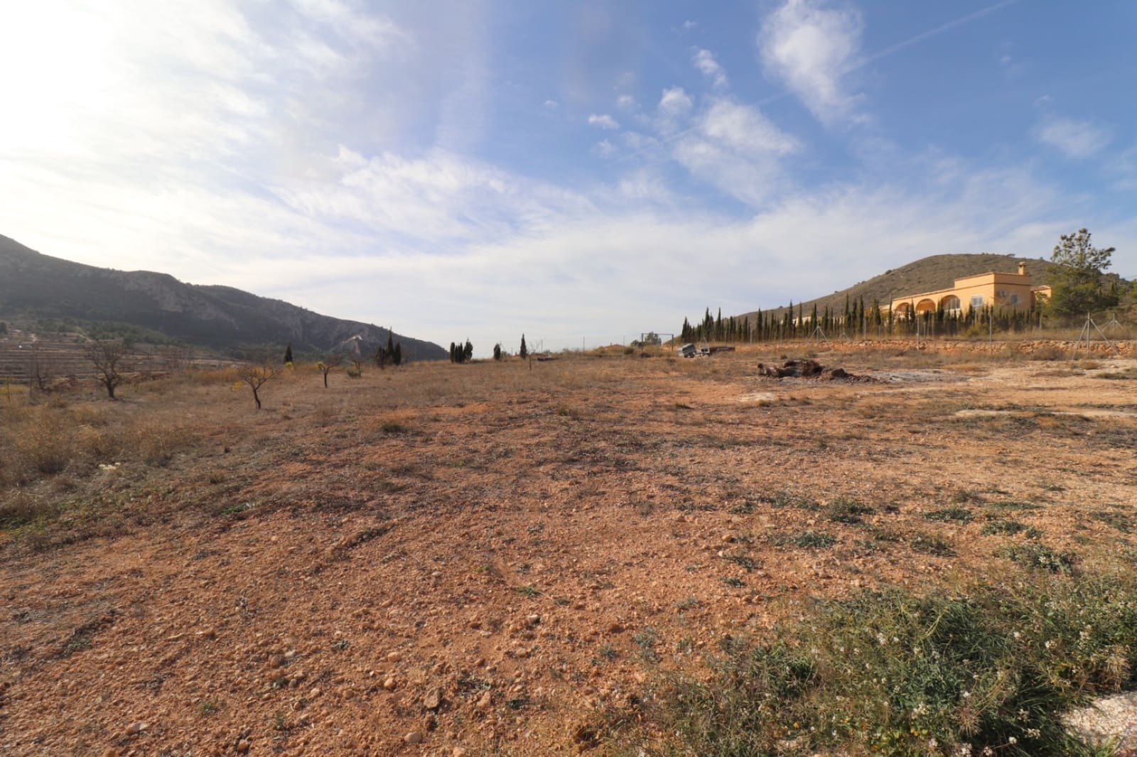 4 soveværelse Finca/Landehus til salg i La Romana med swimmingpool - € 379.000 (Ref: 9542210)