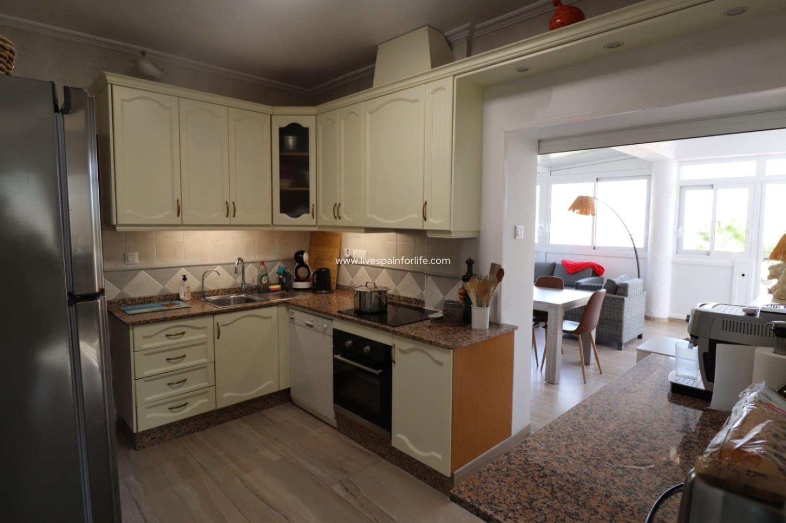 4 bedroom Finca/Country House for sale in La Romana with pool - € 379,000 (Ref: 9542210)