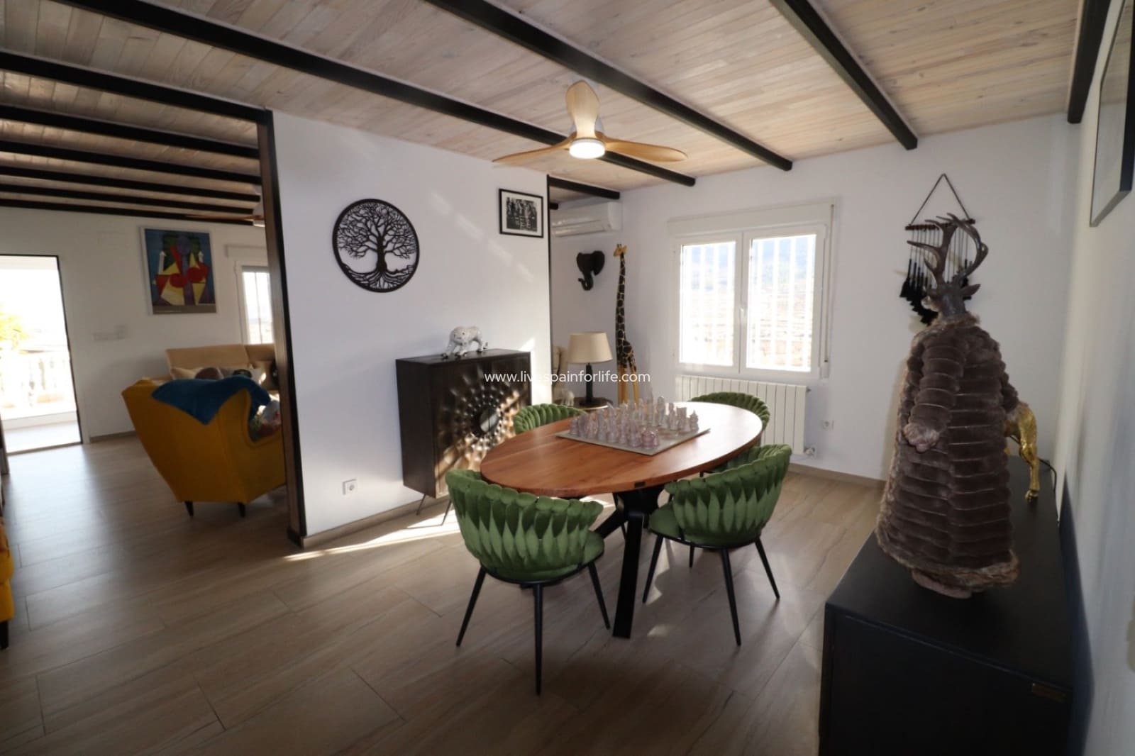 4 bedroom Finca/Country House for sale in La Romana with pool - € 379,000 (Ref: 9542210)