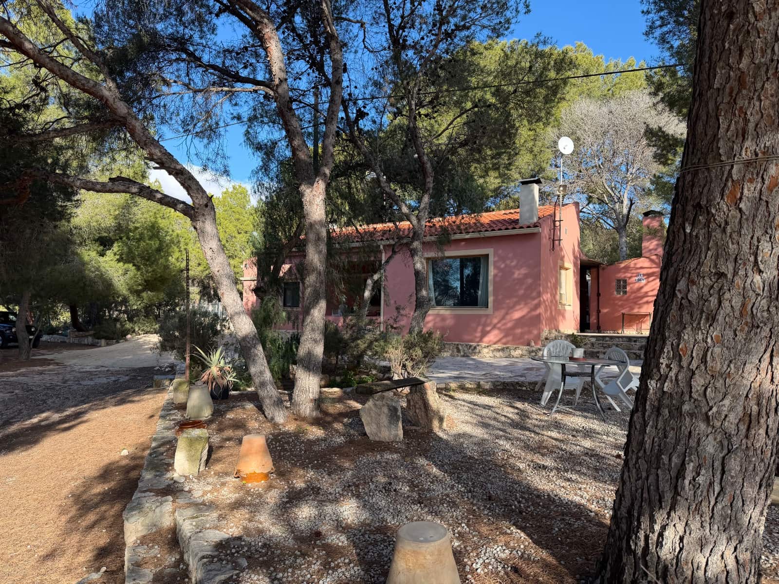 3 soverom Finca/Herregård til salgs i La Romana med svømmebasseng garasje - € 280 000 (Ref: 9542466)