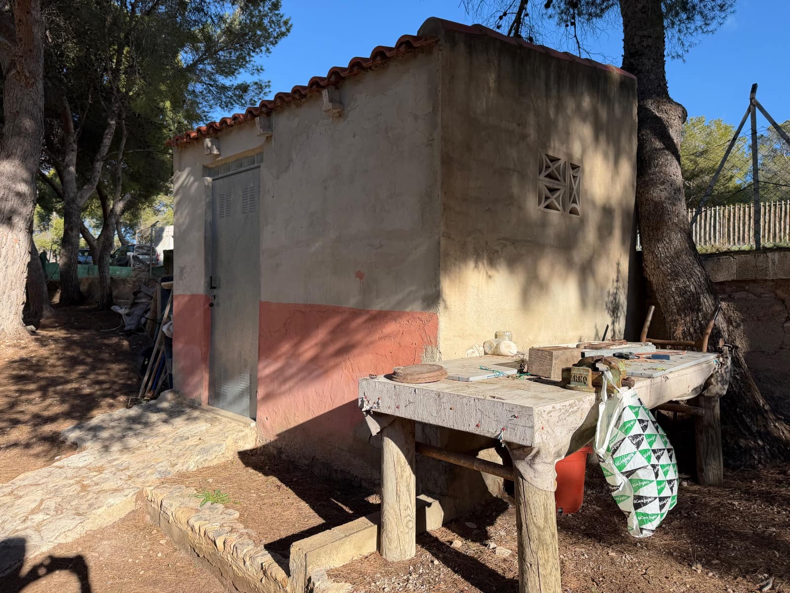 3 soverom Finca/Herregård til salgs i La Romana med svømmebasseng garasje - € 280 000 (Ref: 9542466)