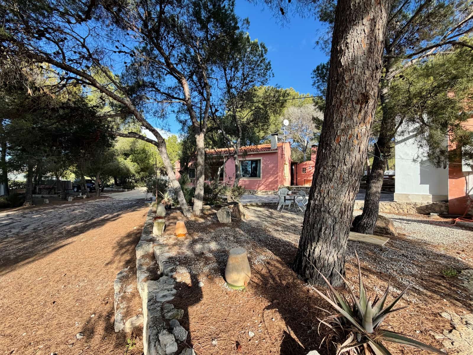 3 soverom Finca/Herregård til salgs i La Romana med svømmebasseng garasje - € 280 000 (Ref: 9542466)