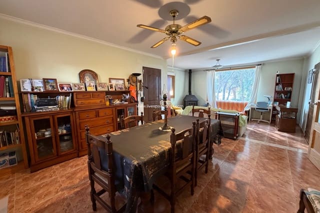 Finca/Casa Rural de 3 habitaciones en La Romana en venta con piscina garaje - 280.000 € (Ref: 9542466)