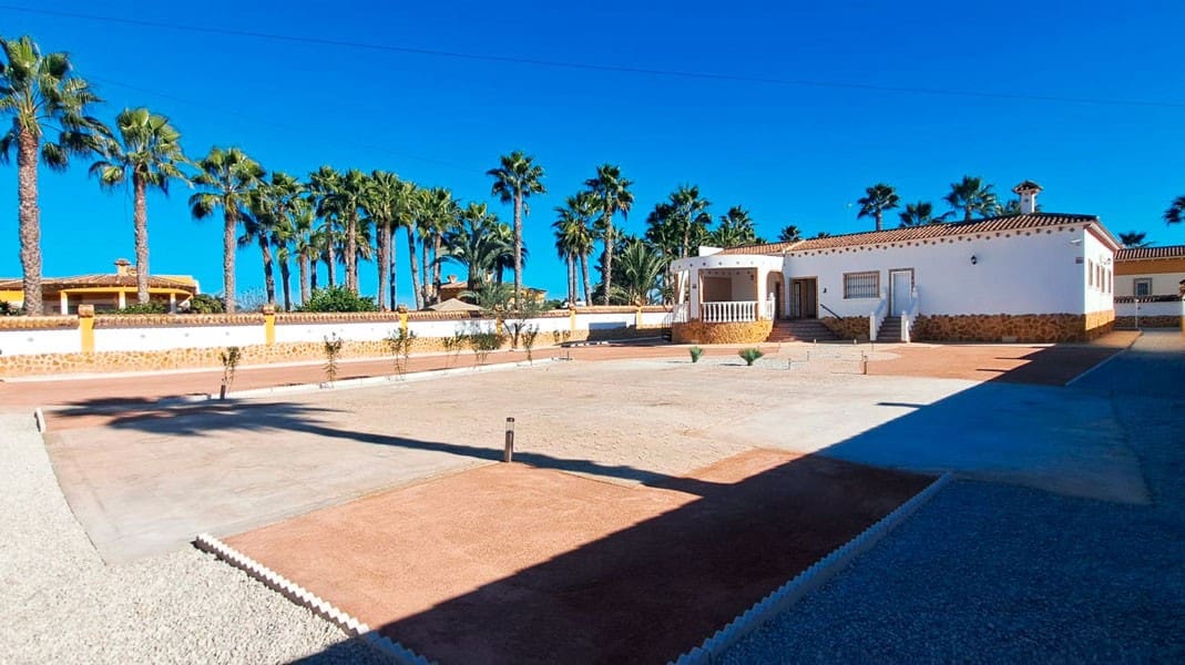 5 soveværelse Finca/Landehus til salg i Alicante by med garage - € 485.000 (Ref: 9544448)