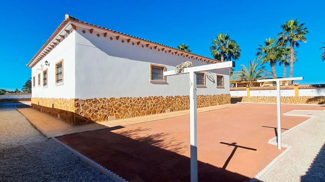 5 soveværelse Finca/Landehus til salg i Alicante by med garage - € 485.000 (Ref: 9544448)