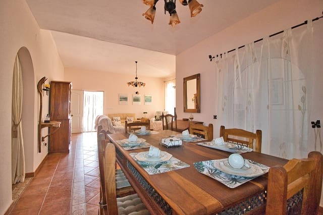 5 camera da letto Finca/Casa di Campagna in vendita in Dolores con piscina - 399.000 € (Rif: 9544452)