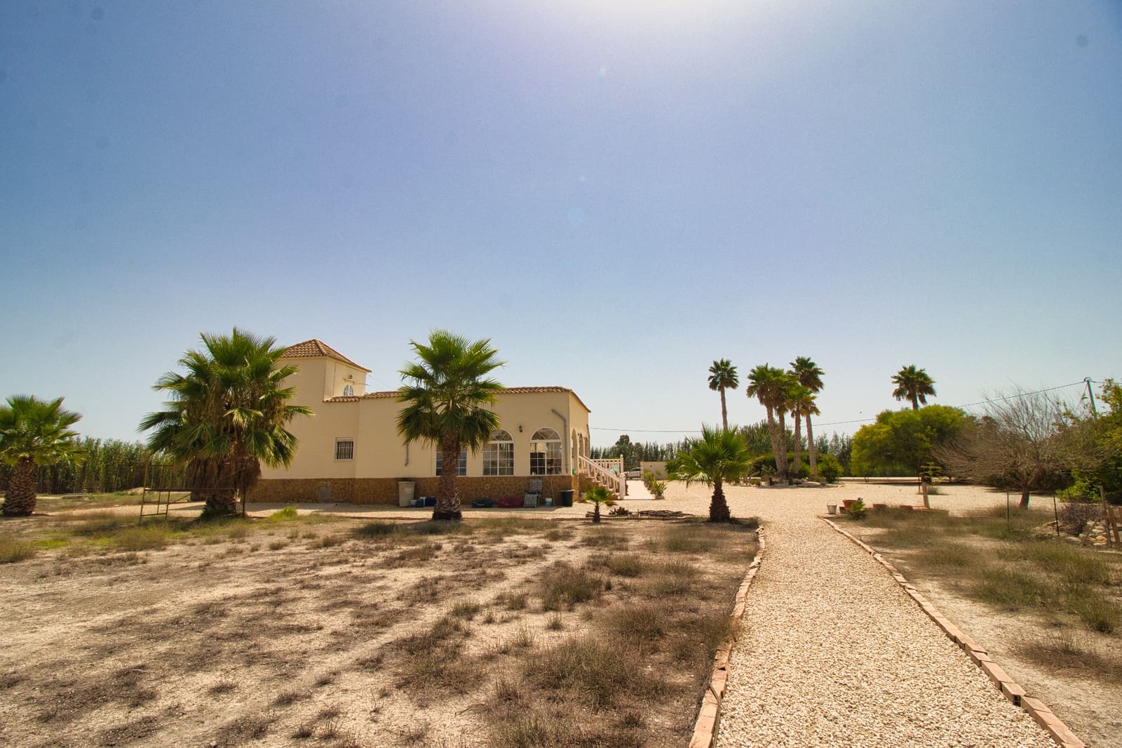 5 soveværelse Finca/Landehus til salg i Catral med swimmingpool - € 399.000 (Ref: 9544453)