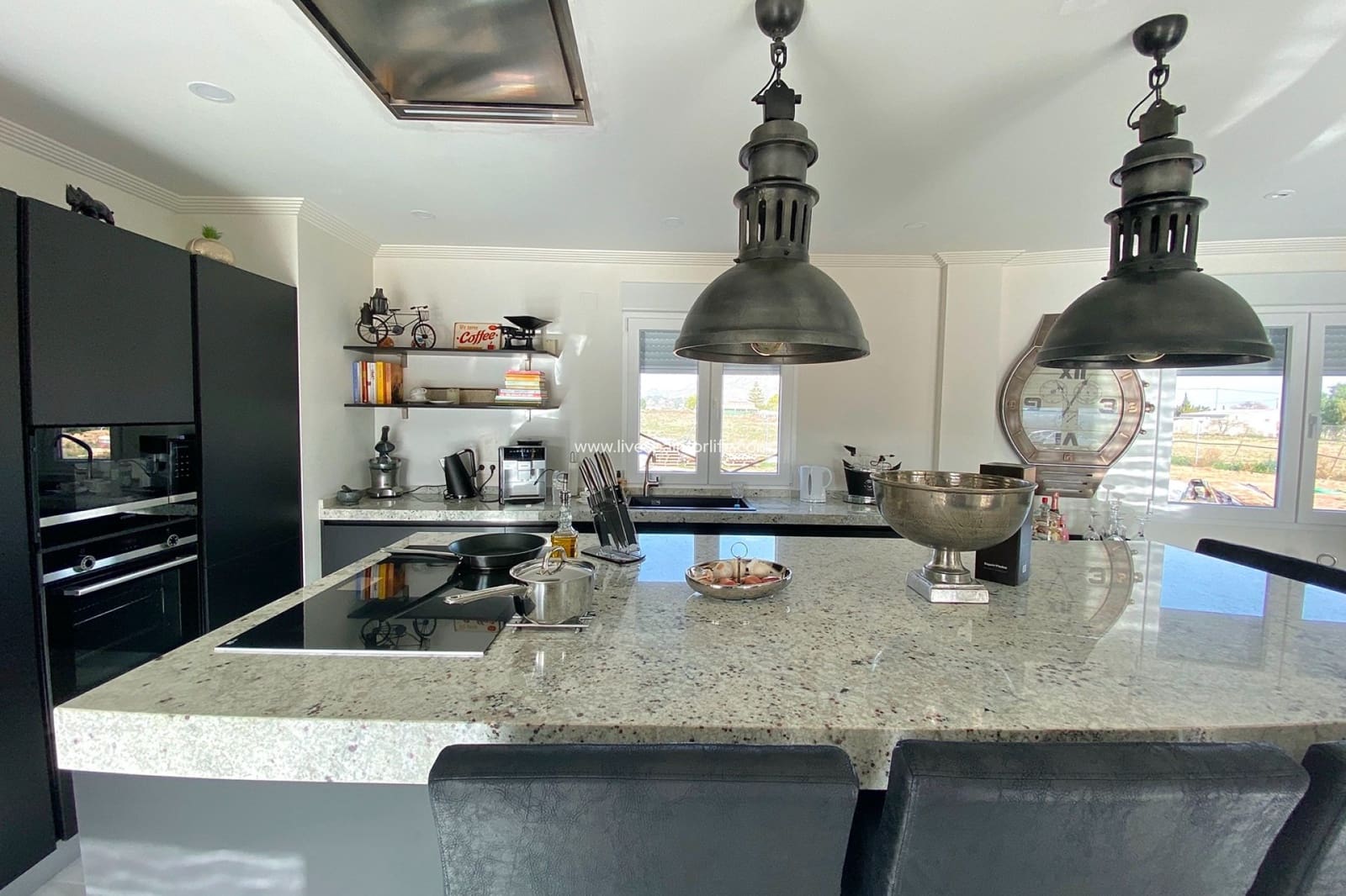 3 bedroom Finca/Country House for sale in Hondon de las Nieves with pool garage - € 385,000 (Ref: 9544455)