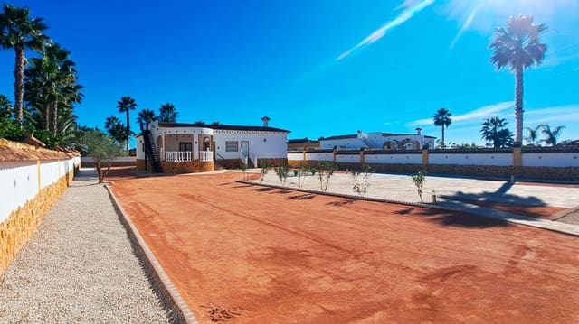 5 soveværelse Finca/Landehus til salg i Catral med garage - € 485.000 (Ref: 9546932)
