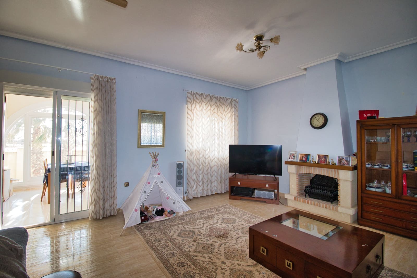 4 chambre Finca/Maison de Campagne à vendre à Dolores avec piscine - 385 000 € (Ref: 9546933)