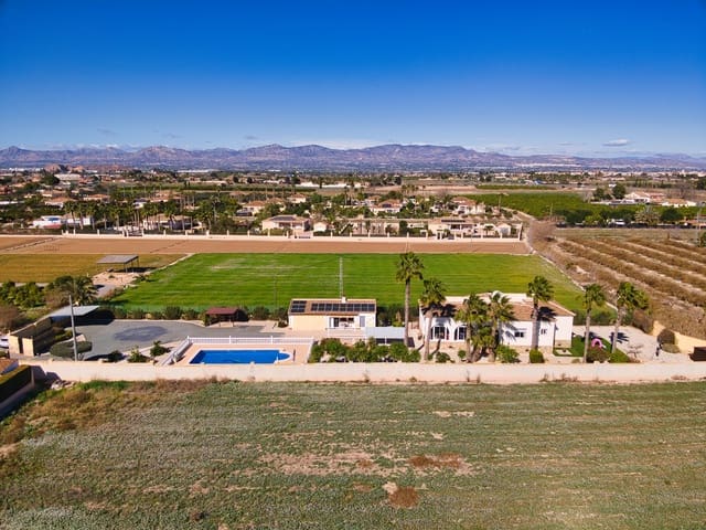 4 Zimmer Finca/Landgut zu verkaufen in Alicante / Alacant Stadt mit Pool - 385.000 € (Ref: 9546934)