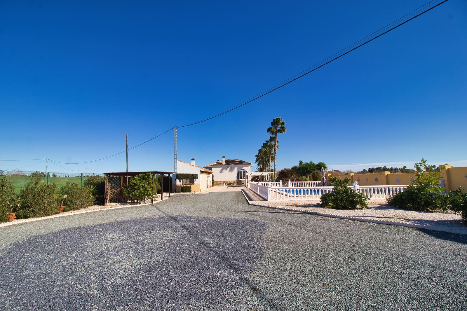 4 Zimmer Finca/Landgut zu verkaufen in Alicante / Alacant Stadt mit Pool - 385.000 € (Ref: 9546934)