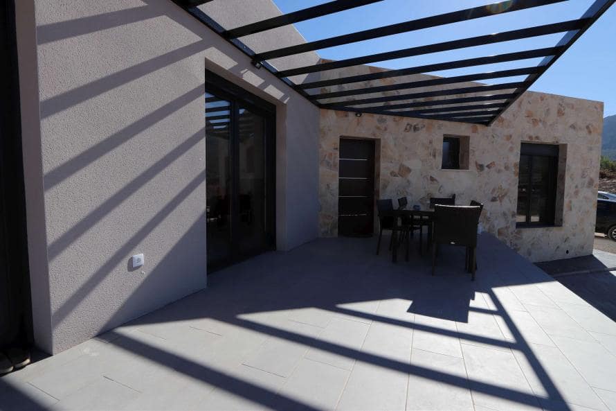 4 sypialnia Willa na sprzedaż w Elche / Elx z basenem - 350 000 € (Ref: 9546936)