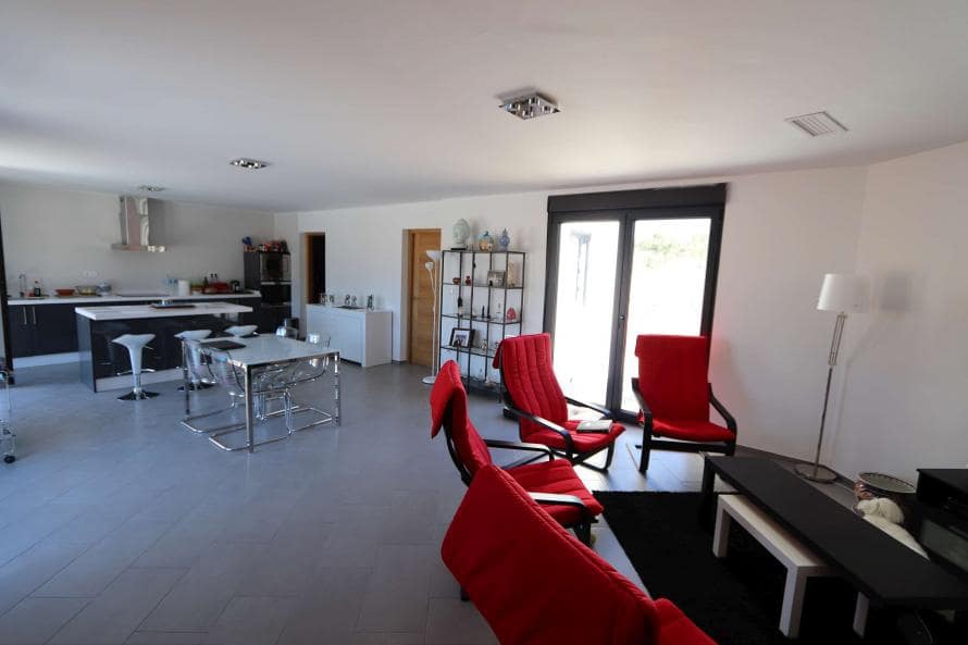 4 sypialnia Willa na sprzedaż w Elche / Elx z basenem - 350 000 € (Ref: 9546936)