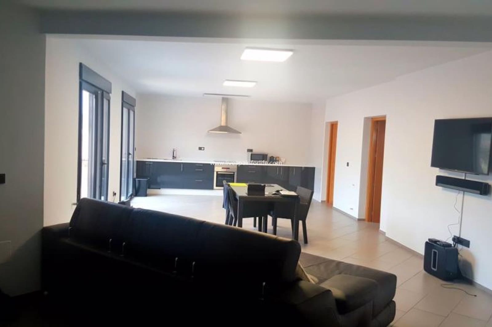 4 bedroom Villa for sale in Hondon de las Nieves with pool garage - € 350,000 (Ref: 9546937)