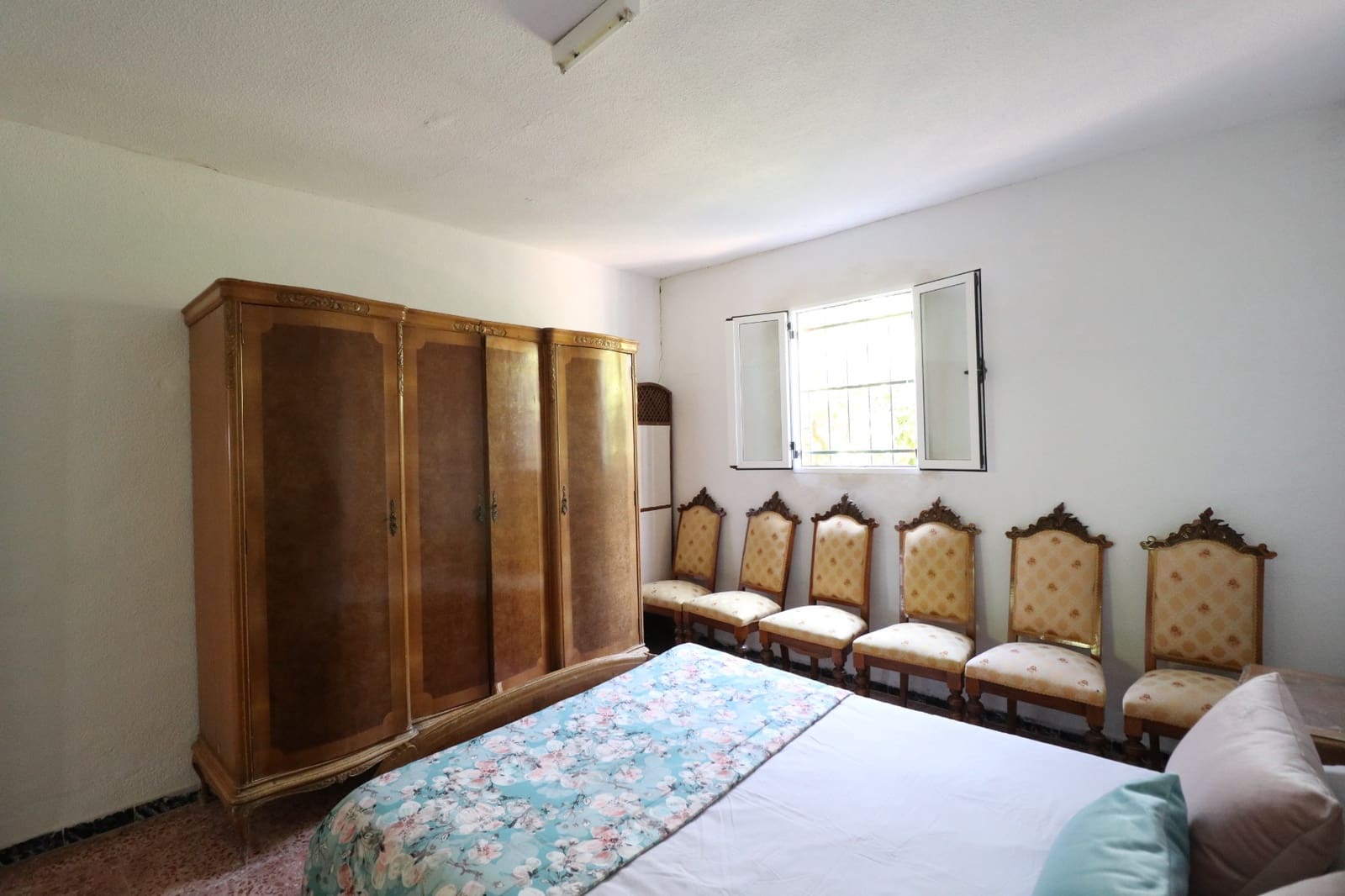 3 bedroom Finca/Country House for sale in Alicante / Alacant city with pool - € 179,000 (Ref: 9548551)