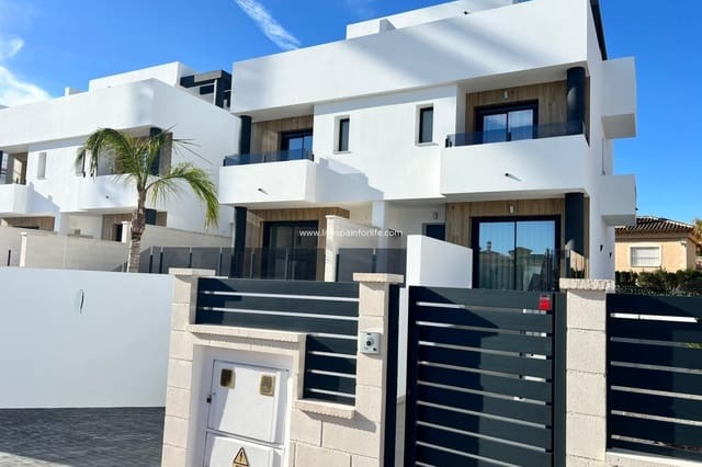 3 soverom Kjedet enebolig til salgs i Benferri med garasje - € 298 000 (Ref: 9548555)