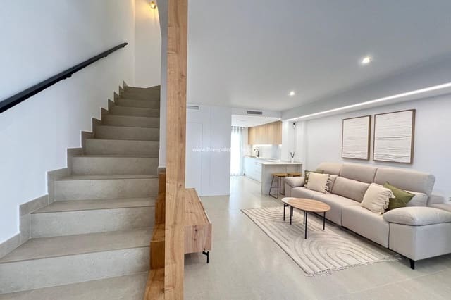 3 soverom Kjedet enebolig til salgs i Benferri med garasje - € 298 000 (Ref: 9548555)