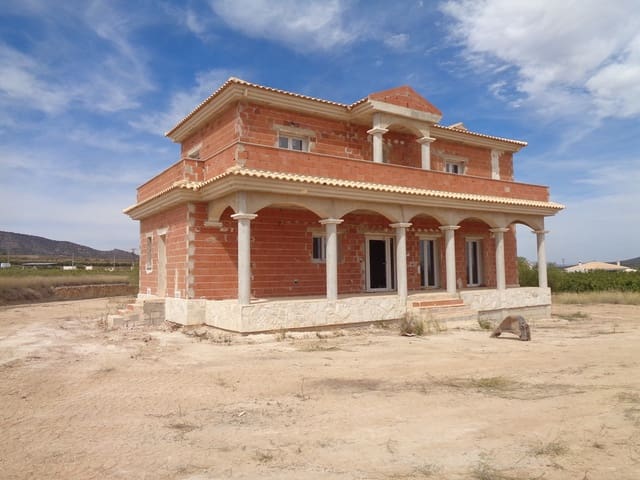 Finca/Casa Rural de 4 habitaciones en Pinoso en venta con piscina - 399.000 € (Ref: 9549876)