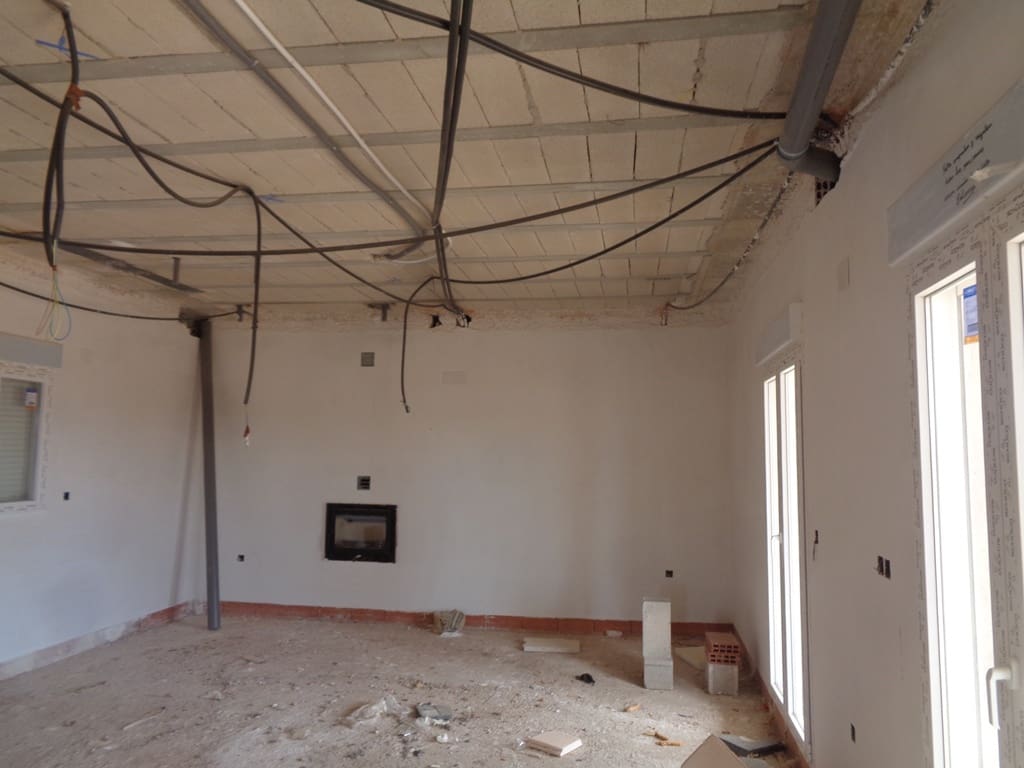 4 soveværelse Finca/Landehus til salg i Alicante by med swimmingpool - € 399.000 (Ref: 9549877)