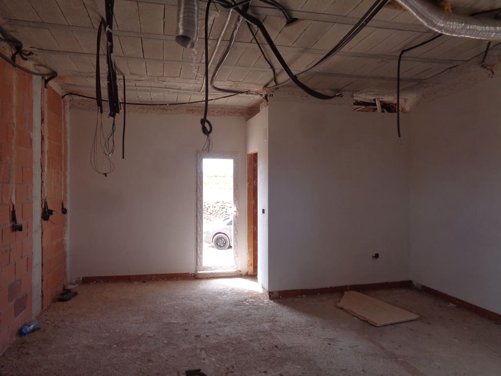 4 soveværelse Finca/Landehus til salg i Alicante by med swimmingpool - € 399.000 (Ref: 9549877)