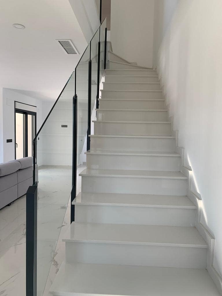 6 chambre Finca/Maison de Campagne à vendre à Alicante ville - 450 000 € (Ref: 9549881)