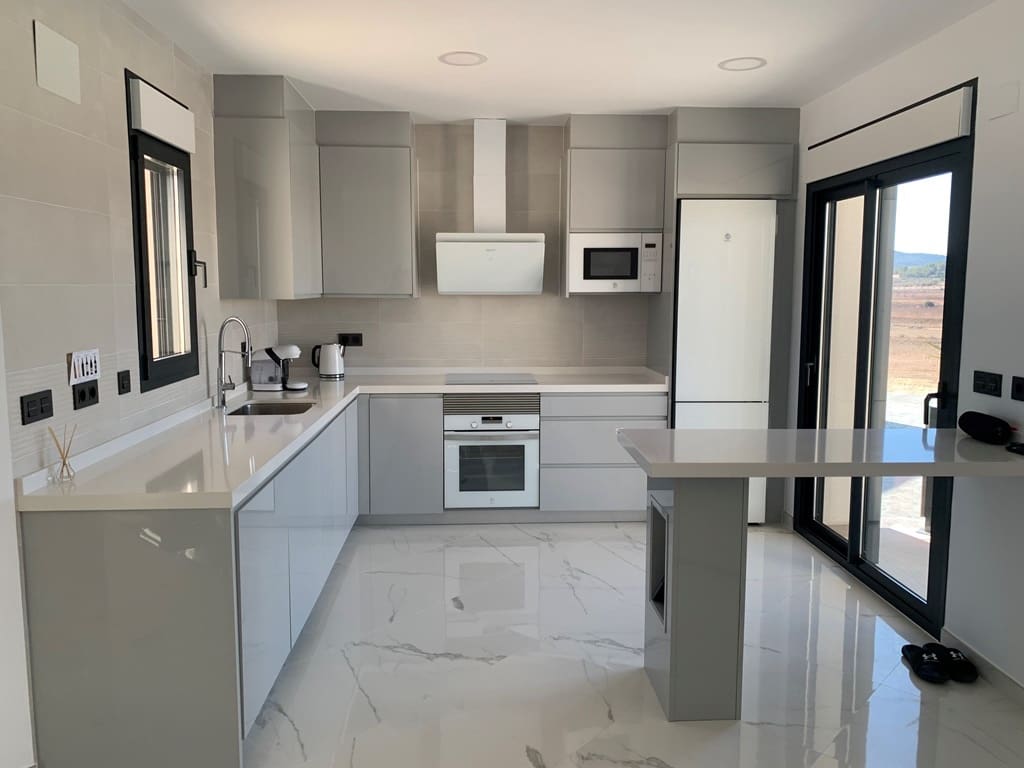 6 chambre Finca/Maison de Campagne à vendre à Alicante ville - 450 000 € (Ref: 9549881)