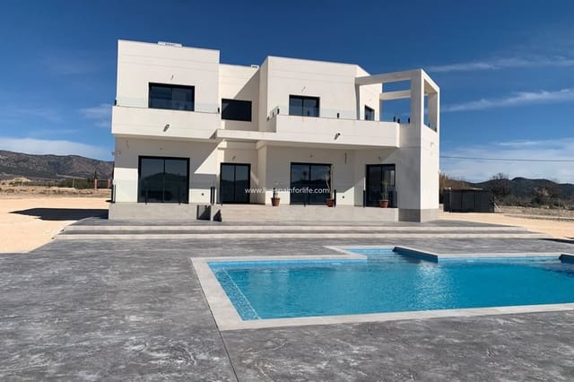 6 soverom Finca/Herregård til salgs i Pinoso med svømmebasseng garasje - € 450 000 (Ref: 9549882)