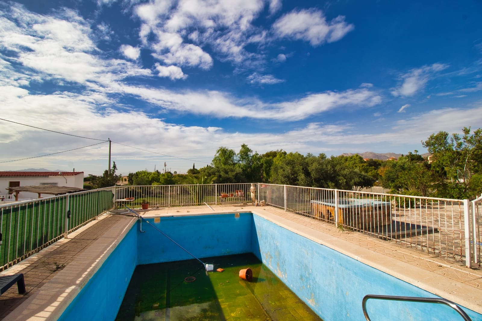 Finca/Casa Rural de 3 habitaciones en Alicante / Alacant ciudad en venta con piscina garaje - 190.000 € (Ref: 9549883)