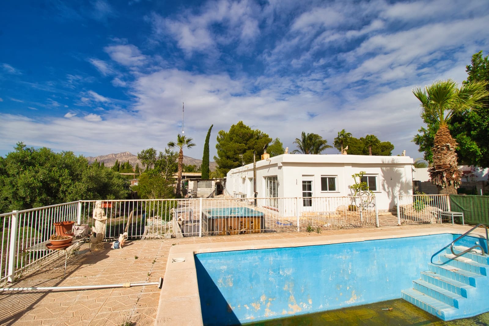 3 bedroom Finca/Country House for sale in Albatera with pool garage - € 190,000 (Ref: 9549884)