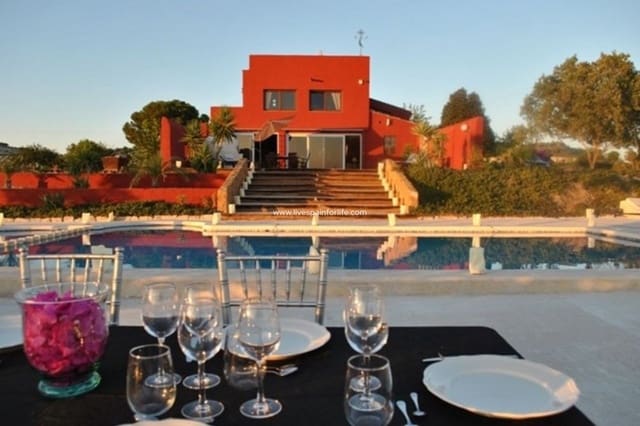 4 sypialnia Finka/Dom wiejski na sprzedaż w Torremendo, Orihuela z basenem garażem - 1 745 000 € (Ref: 9565814)