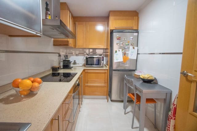 4 sypialnia Dom na sprzedaż w Miasto Alicante / Alacant z garażem - 290 000 € (Ref: 9565815)