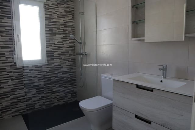 3 soveværelse Finca/Landehus til salg i La Romana med swimmingpool - € 345.000 (Ref: 9566414)