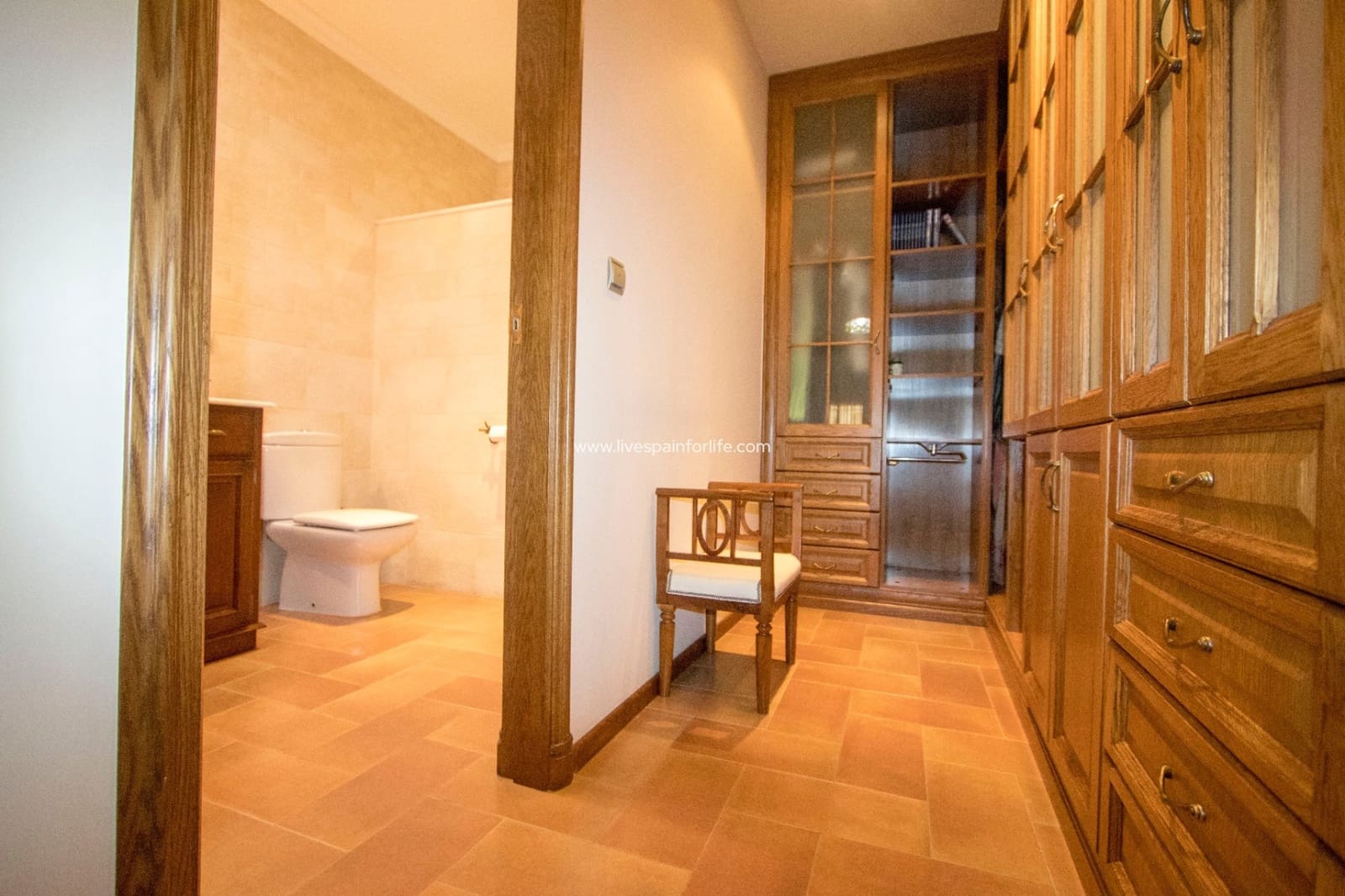 3 bedroom Townhouse for sale in Albatera with pool - € 430,000 (Ref: 9566540)