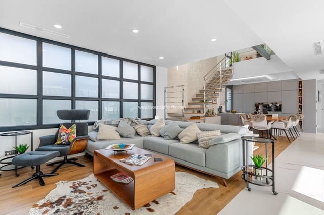 4 camera da letto Villa in vendita in Ciudad Quesada, Rojales con piscina garage - 950.000 € (Rif: 9569222)