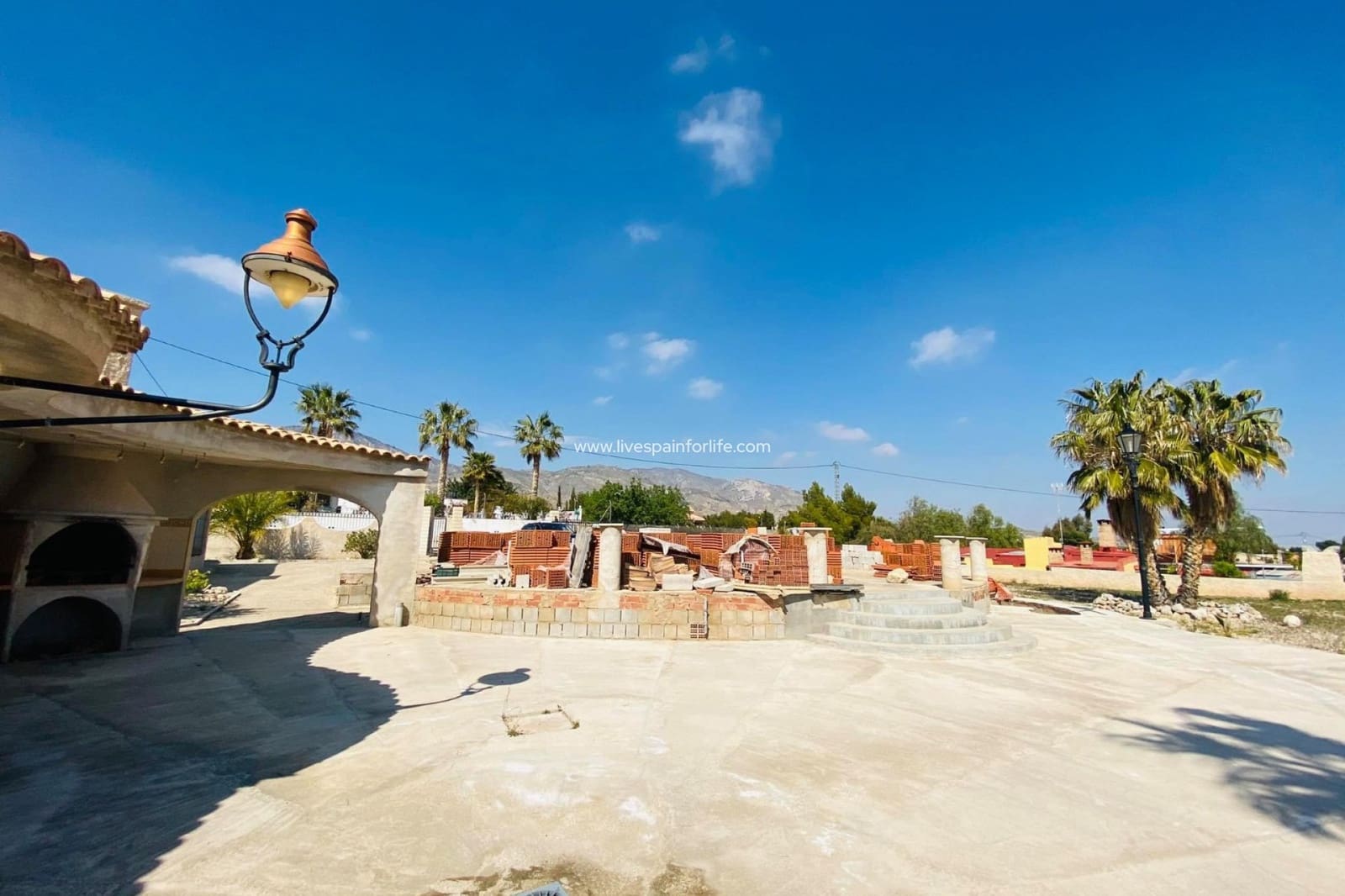 3 bedroom Finca/Country House for sale in Albatera with garage - € 160,000 (Ref: 9569643)